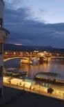 Luxuriuos art-deco Apartment with Danube view