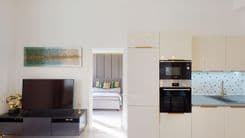 Luxuriuos art-deco Apartment with Danube view
