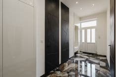 Luxury Designer Apartment with Balcony on Kígyó street