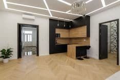 Luxury Designer Apartment with Balcony on Kígyó street