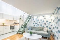 Charming Apartment with Airbnb license on Vörösmarty st.