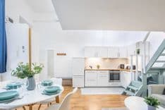 Charming Apartment with Airbnb license on Vörösmarty st.